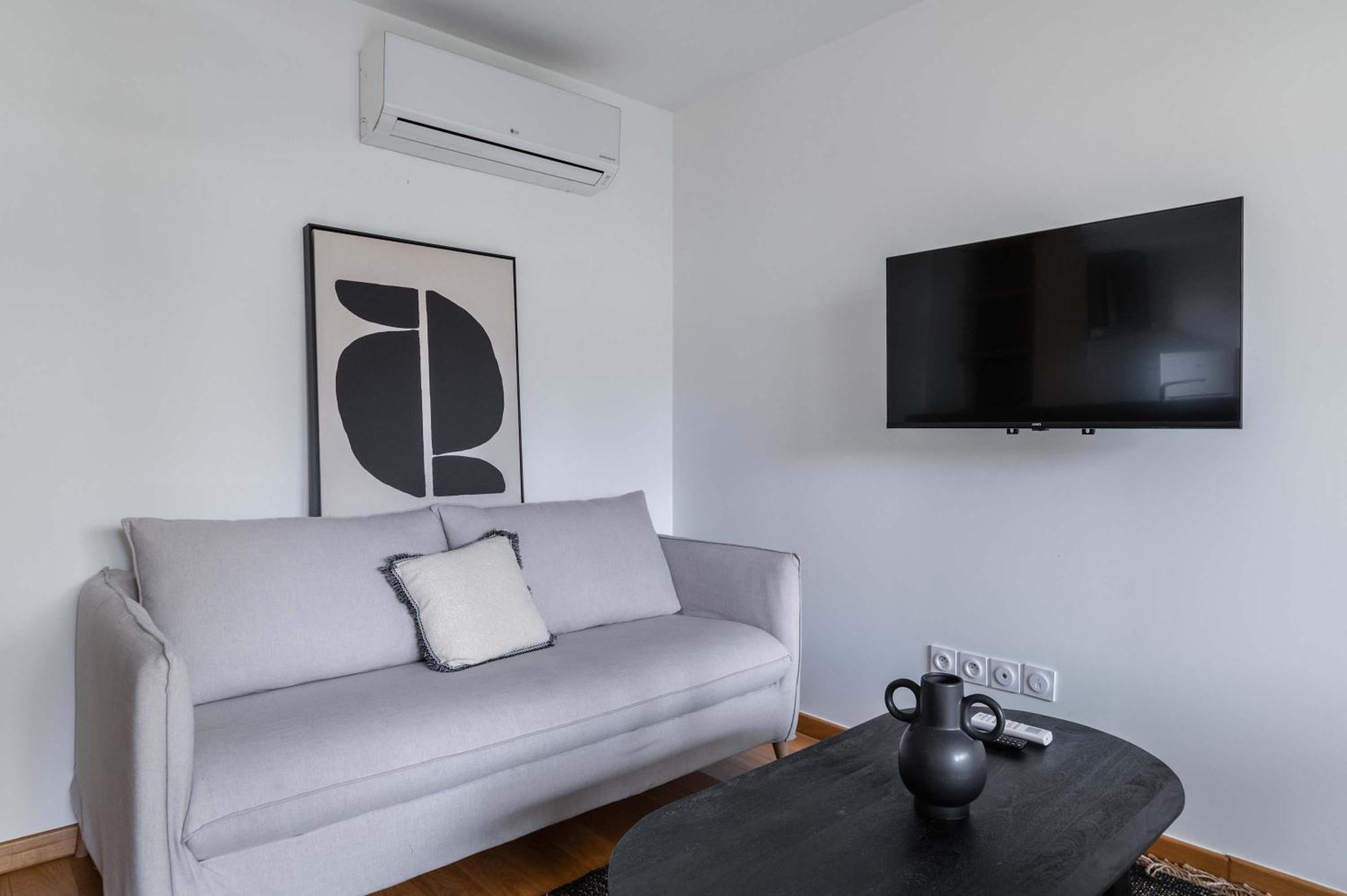 Appartement Lumineux Avec Terrasse Courbevoie - 4P - Flat-Guest Экстерьер фото